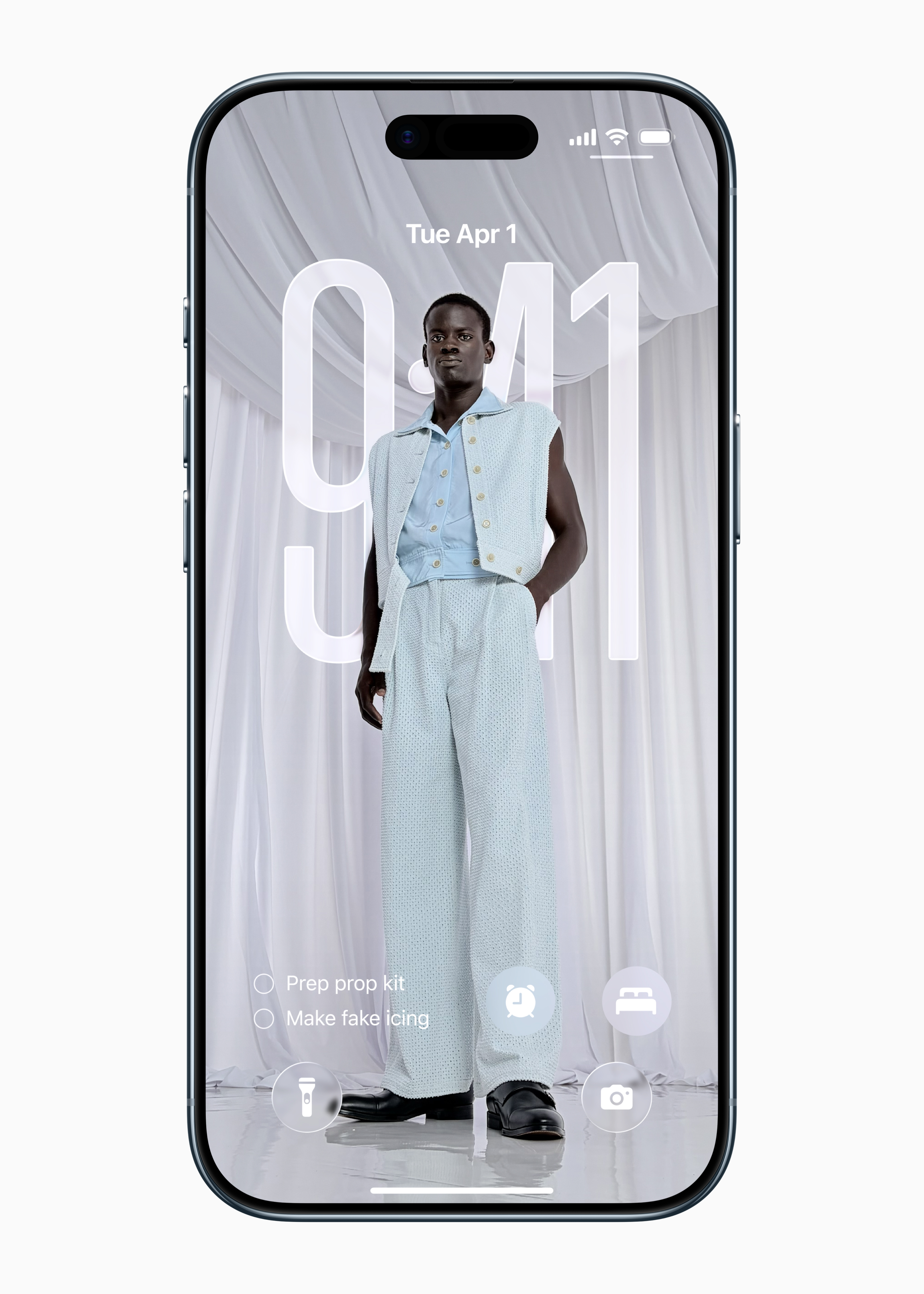 Apple-iPhone-Air-iOS-Home-Screen-250909.jpg
